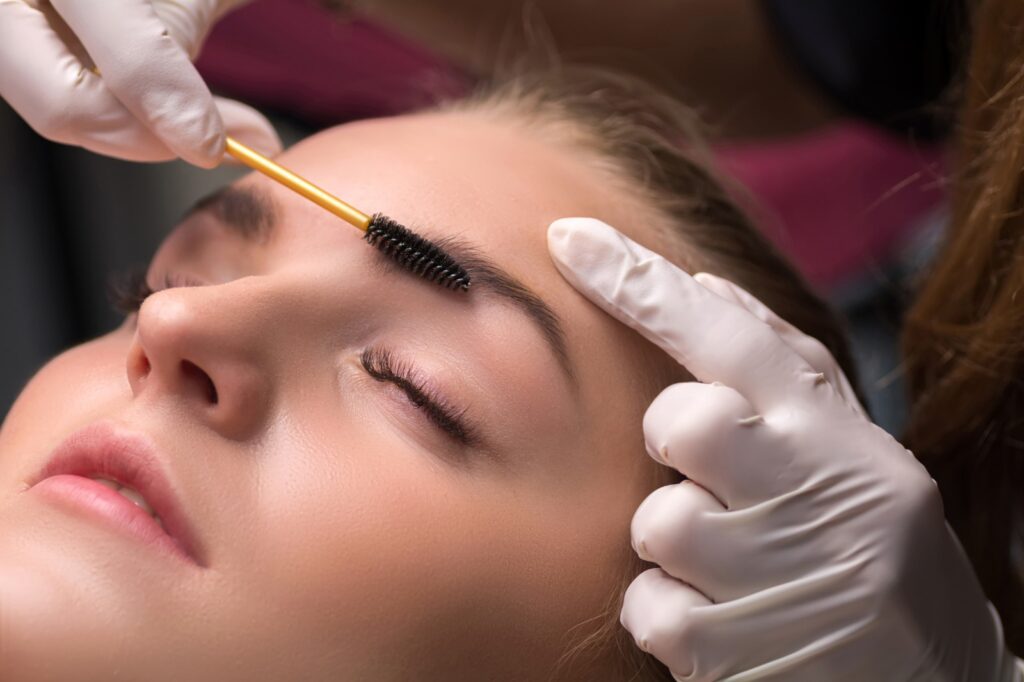 Vale a pena fazer um Curso de Brow Lamination?